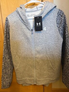 Under Armour Light Gray Full-Zip Hoodie with Patterned Black Sleeves